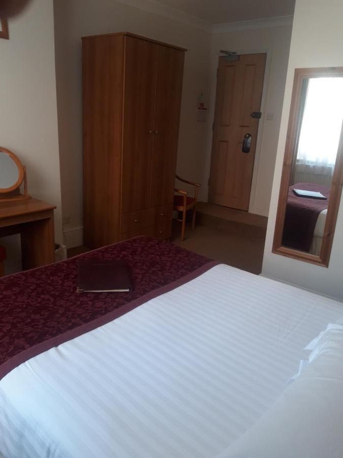 איסטבורן The Berkeley Guesthouse מראה חיצוני תמונה