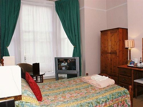 איסטבורן The Berkeley Guesthouse מראה חיצוני תמונה